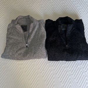 2 men’s quarter zip sweaters